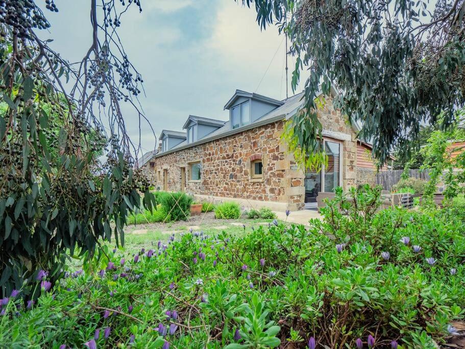 Villa *Newly Relisted* Coach House At Lisdillon Vineyard Little Swanport Esterno foto