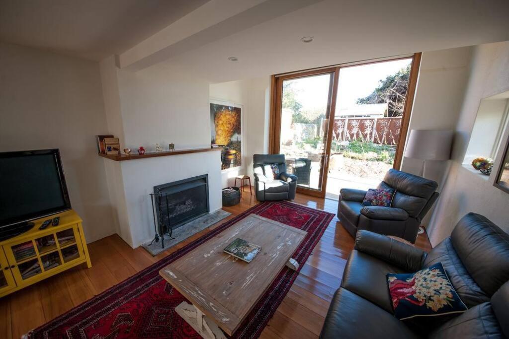 Villa *Newly Relisted* Coach House At Lisdillon Vineyard Little Swanport Esterno foto