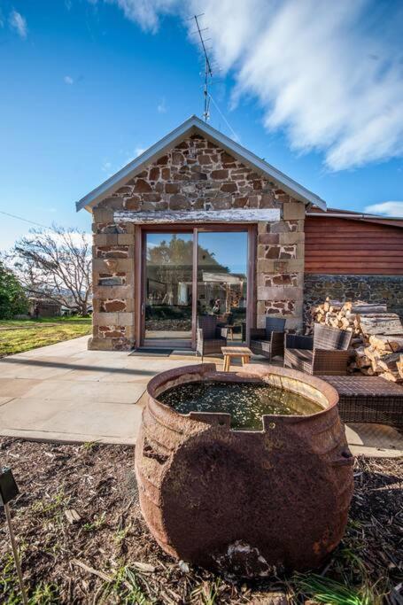 Villa *Newly Relisted* Coach House At Lisdillon Vineyard Little Swanport Esterno foto